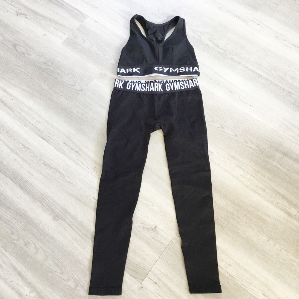 Gymshark Black Leggings & Sports Bra Size Small and M Seamless